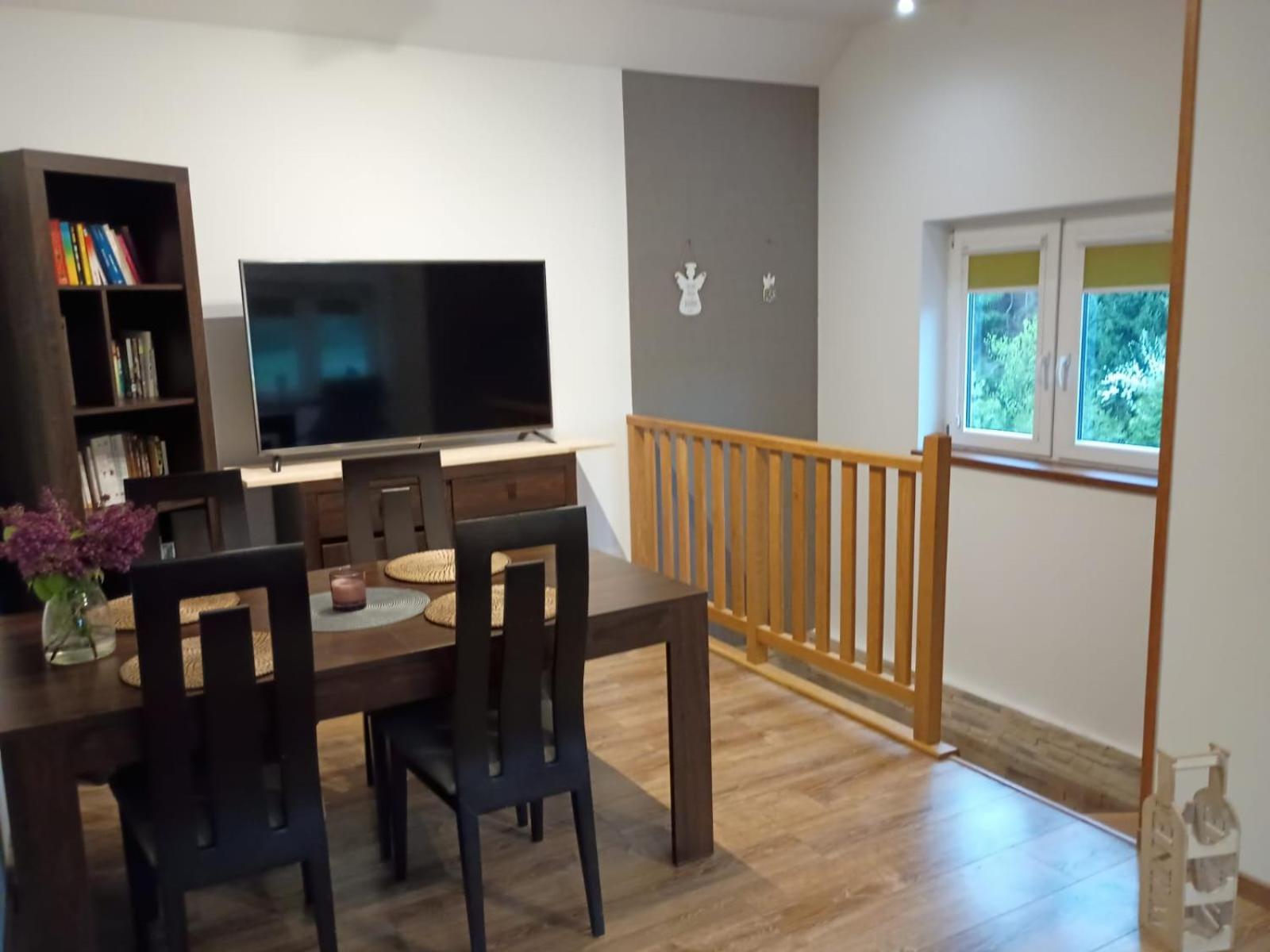 Apartament Pod Lasem Tenczynek Экстерьер фото